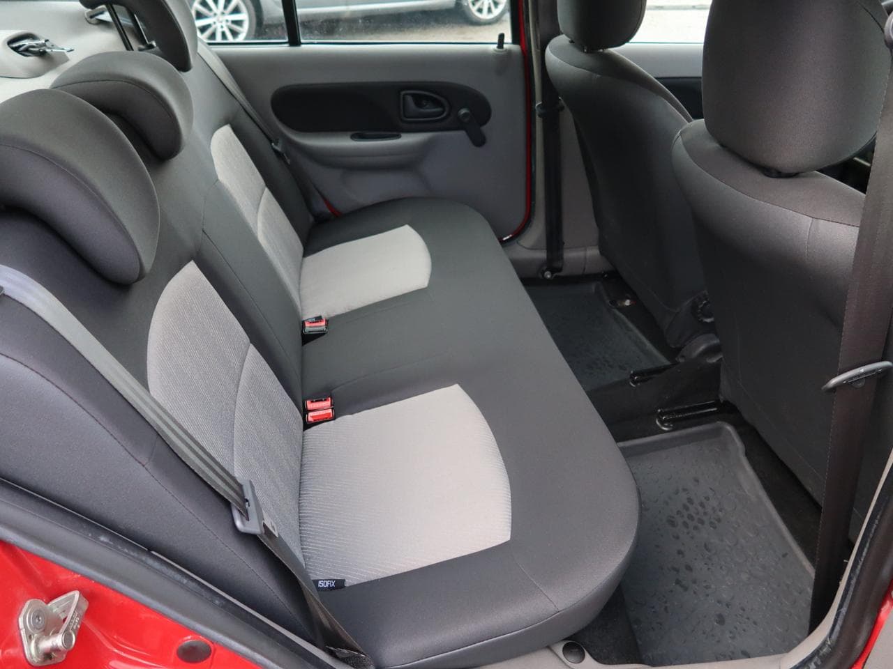 2012 Renault Thalia - 13