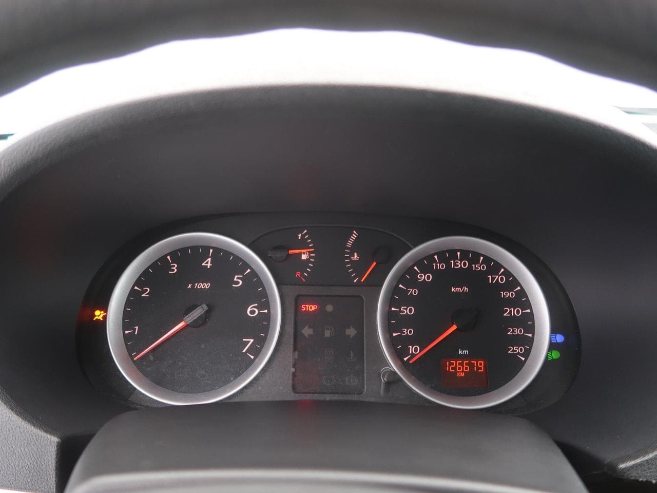 2012 Renault Thalia - 17