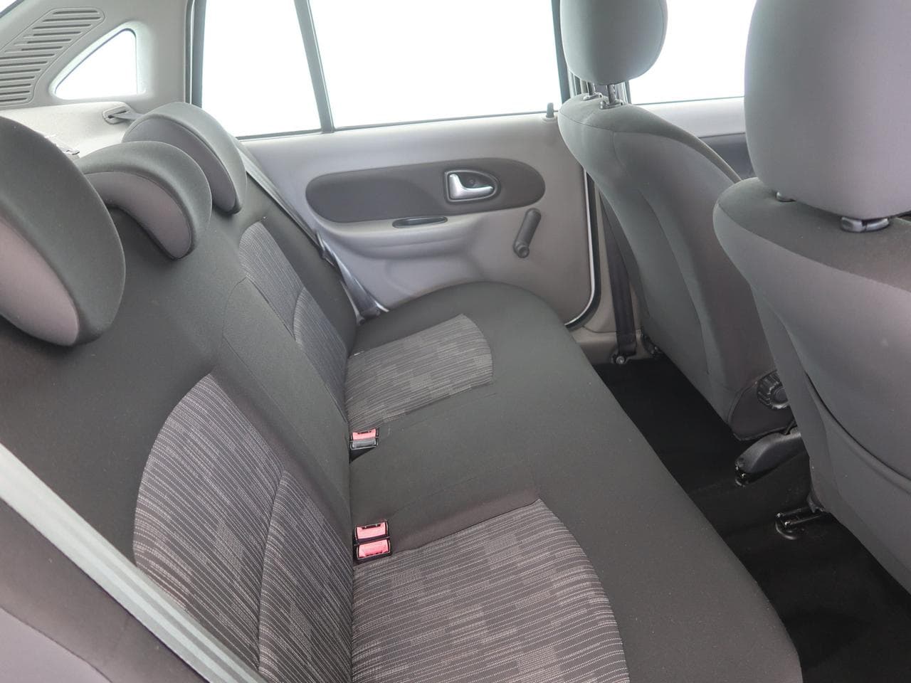 2012 Renault Thalia - 13