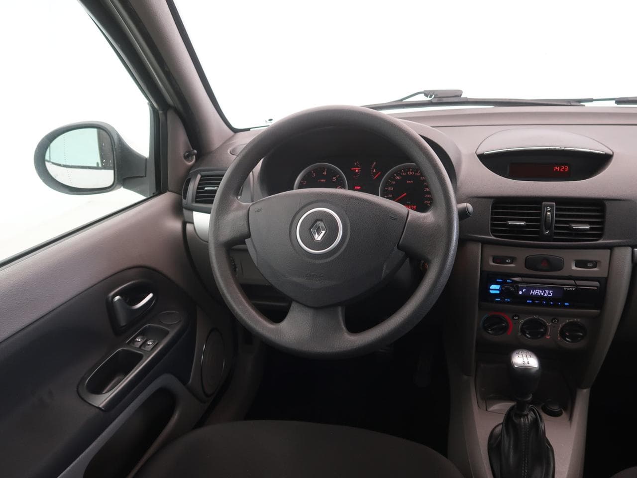 2012 Renault Thalia - 9