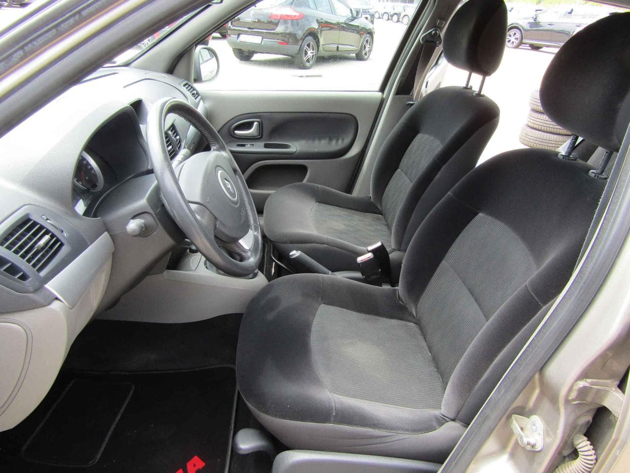 2010 Renault THALIA - 10