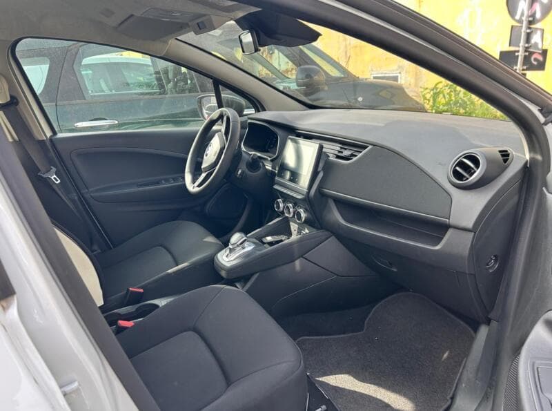 2022 Renault ZOE - 7