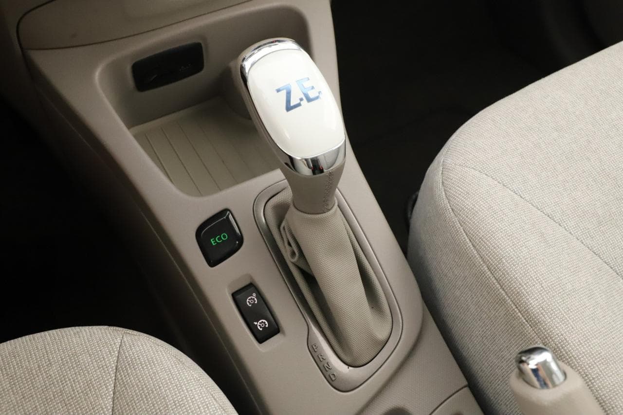 2018 Renault ZOE - 17