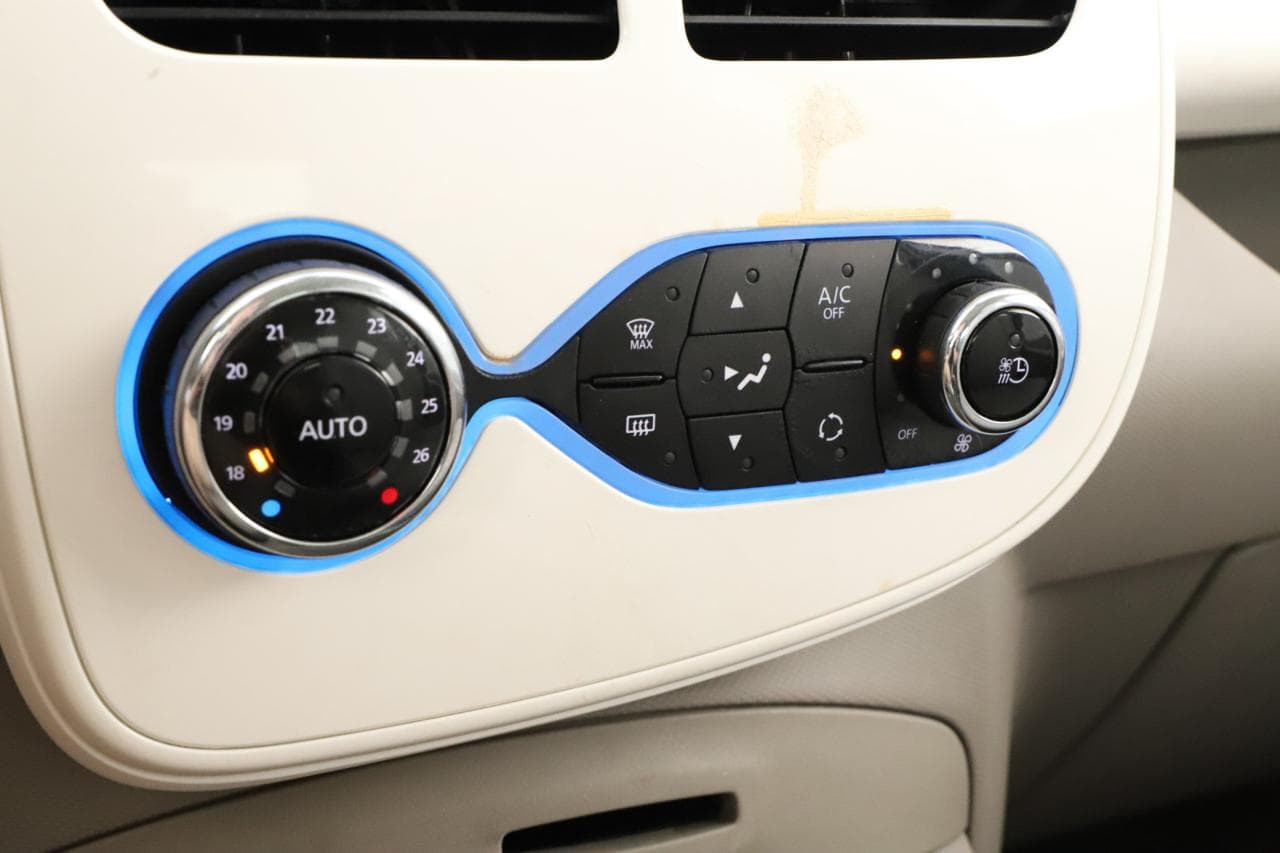 2018 Renault ZOE - 18