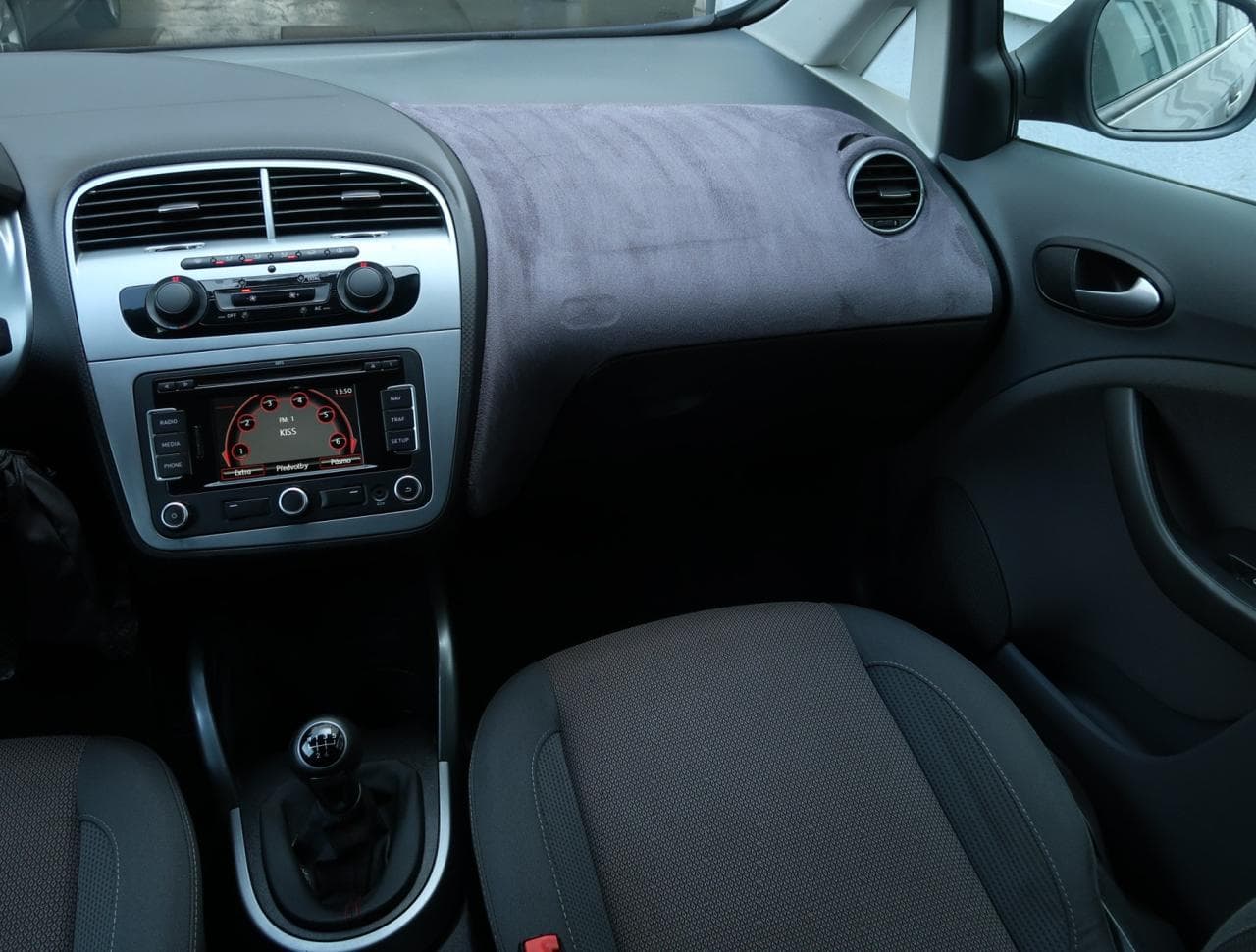 2010 Seat Altea - 11