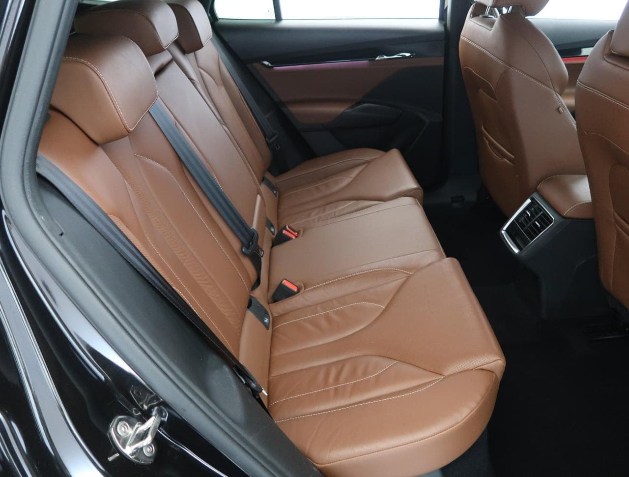 2021 Škoda Enyaq - 13