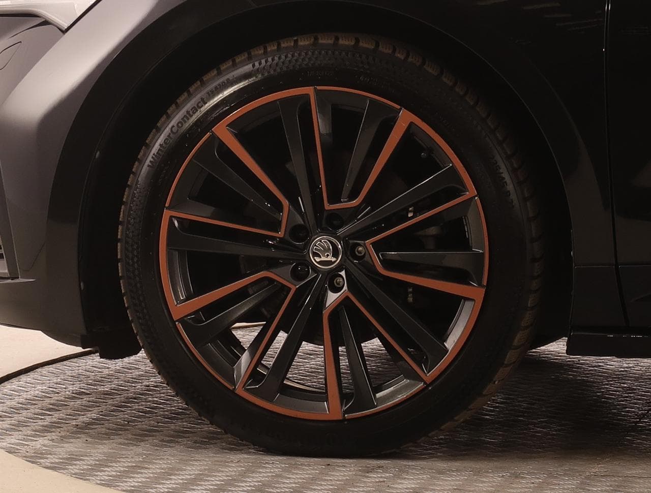 2021 Škoda Enyaq - 18