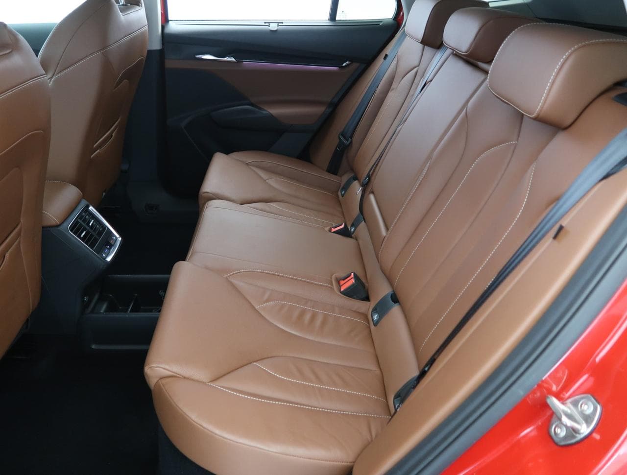 2022 Škoda Enyaq - 29