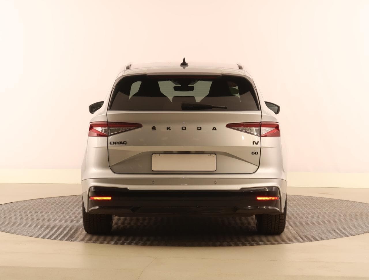 2021 Škoda ENYAQ - 11