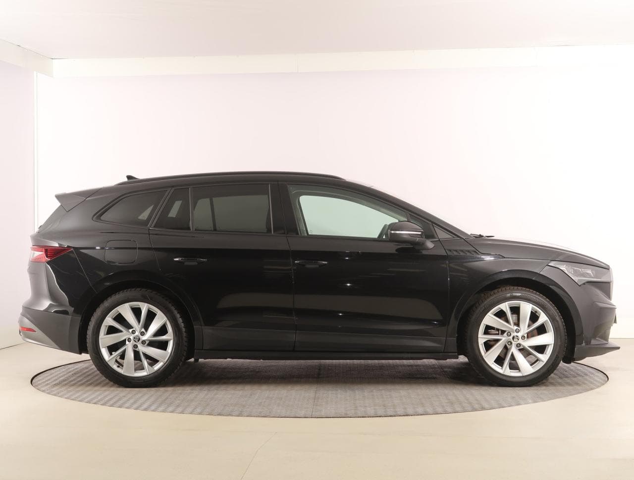 2021 Škoda ENYAQ - 8