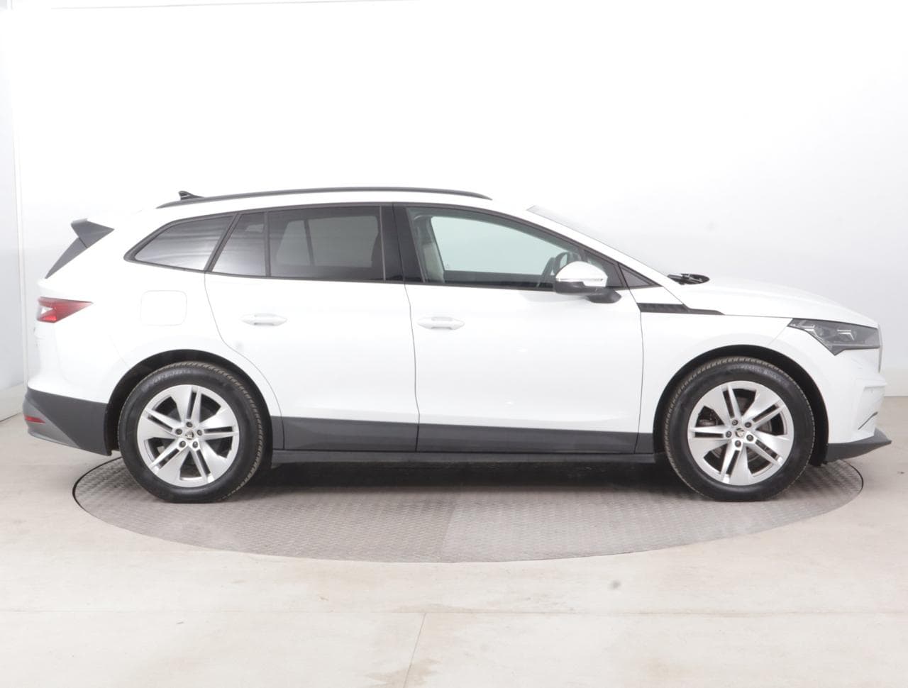 2023 Škoda ENYAQ - 8