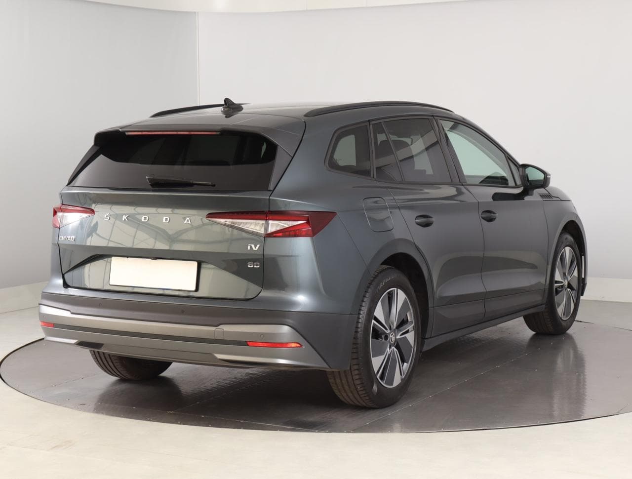 2021 Škoda ENYAQ - 7