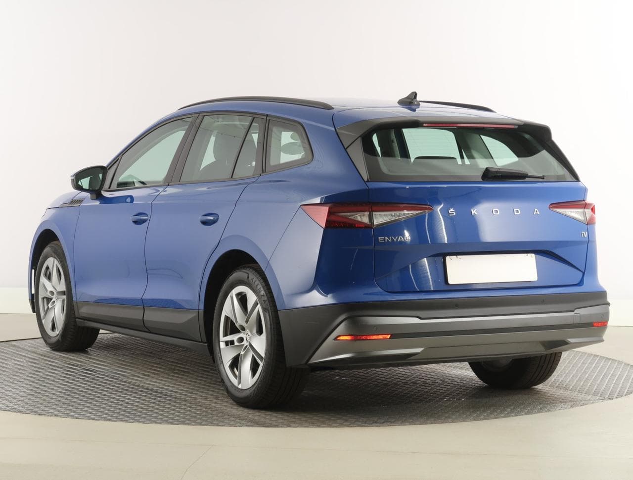 2021 Škoda ENYAQ - 4