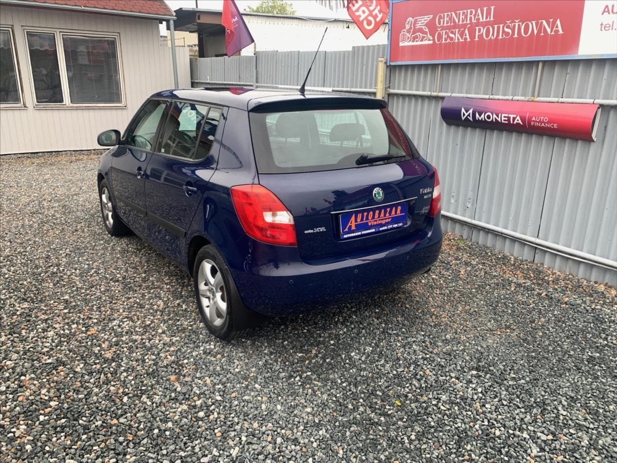 2010 Škoda FABIA - 4