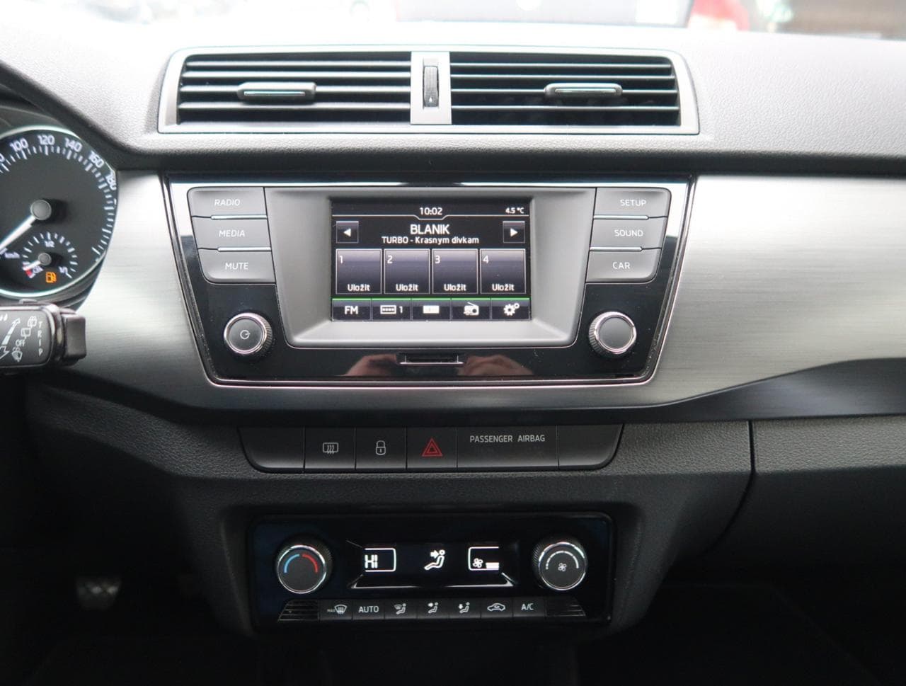 2016 Škoda FABIA - 18