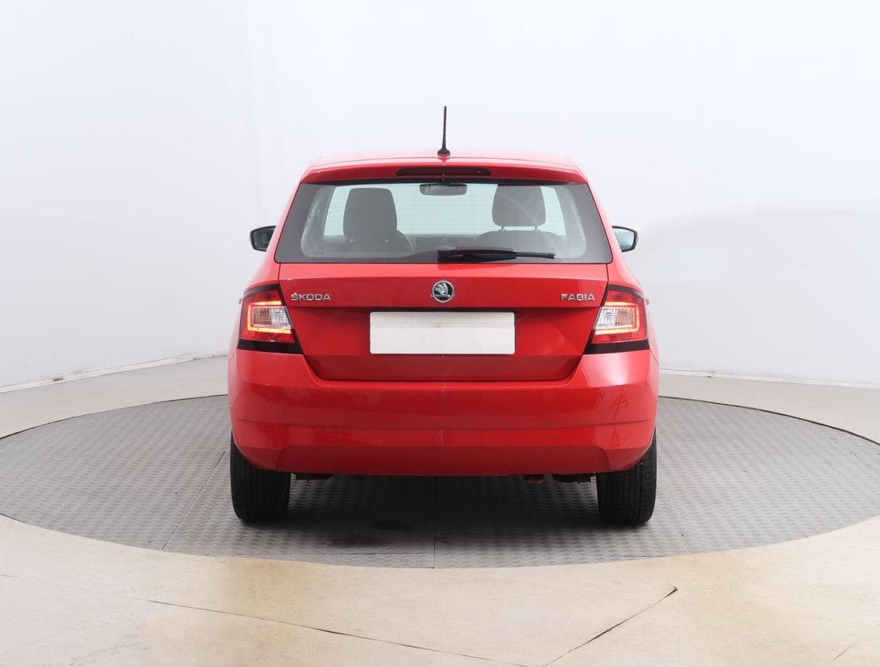 2016 Škoda FABIA - 6