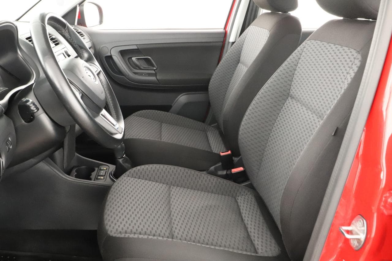 2014 Škoda Fabia - 13