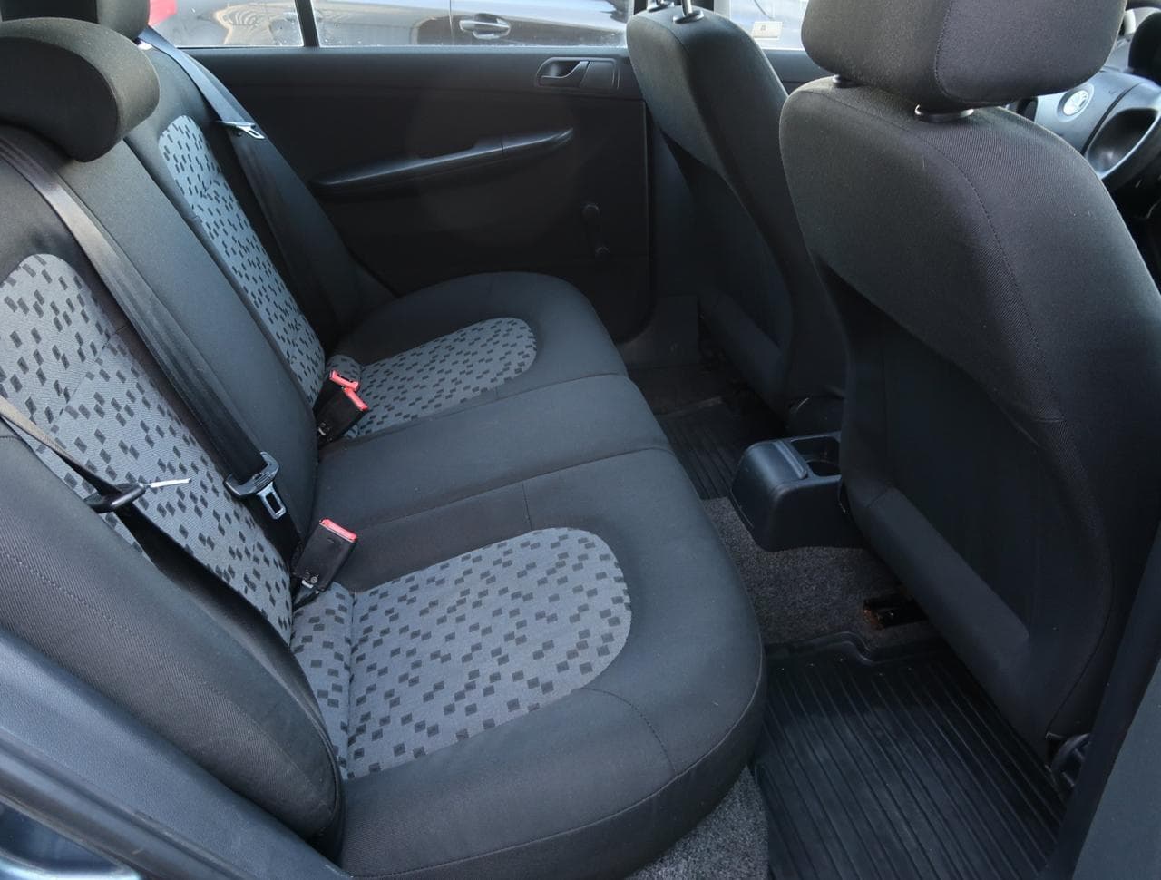 2005 Škoda Fabia - 13