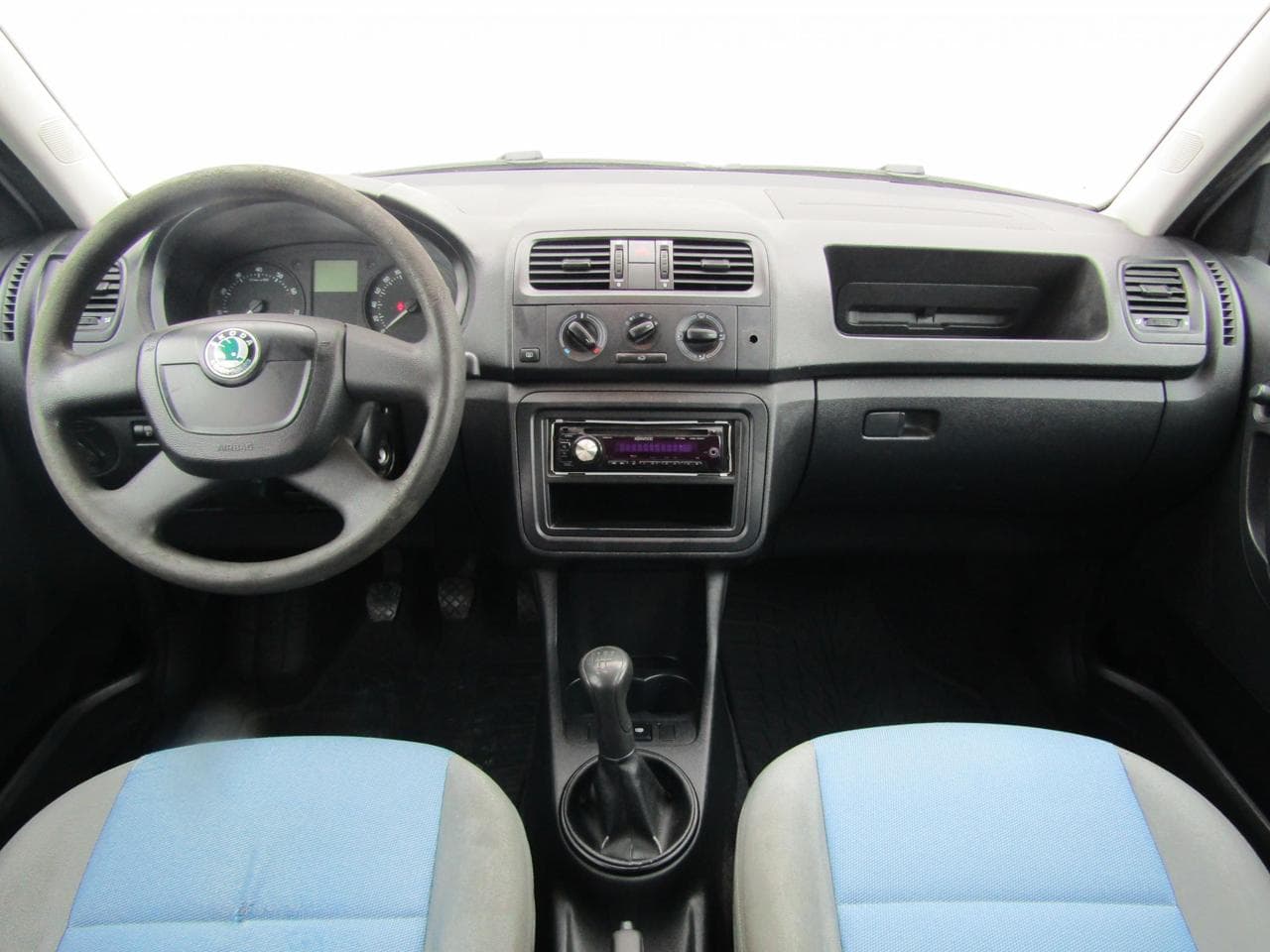 2010 Škoda FABIA - 8