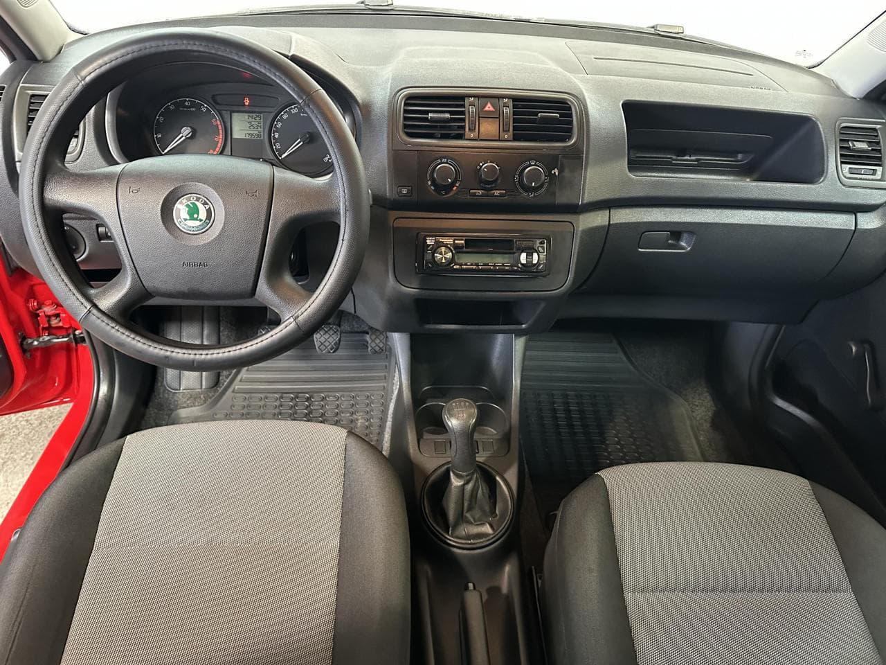 2008 Škoda FABIA - 8
