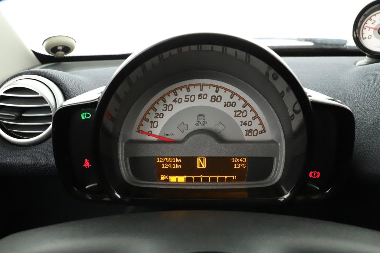 2012 Smart FORTWO - 11