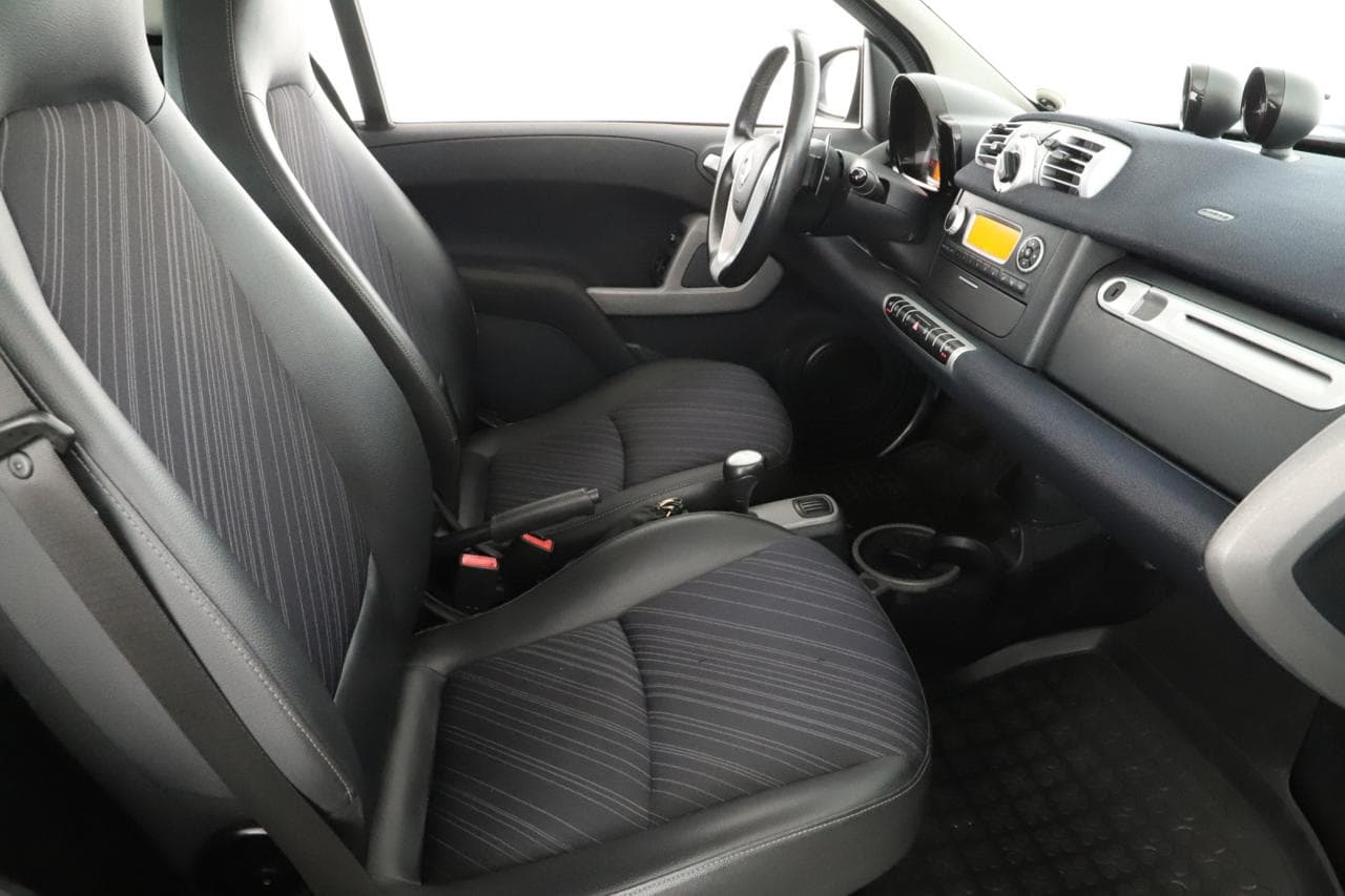 2012 Smart FORTWO - 17