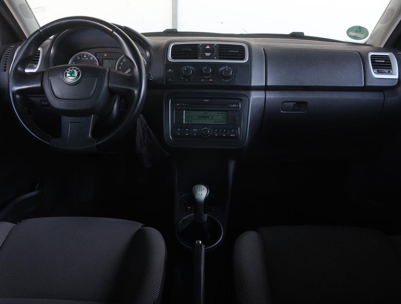 2010 Škoda FABIA - 10