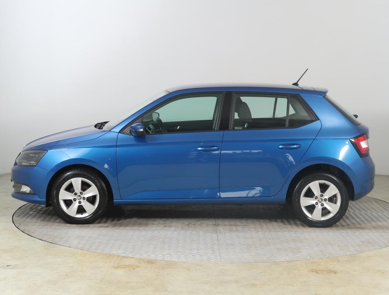 2016 Škoda FABIA - 4