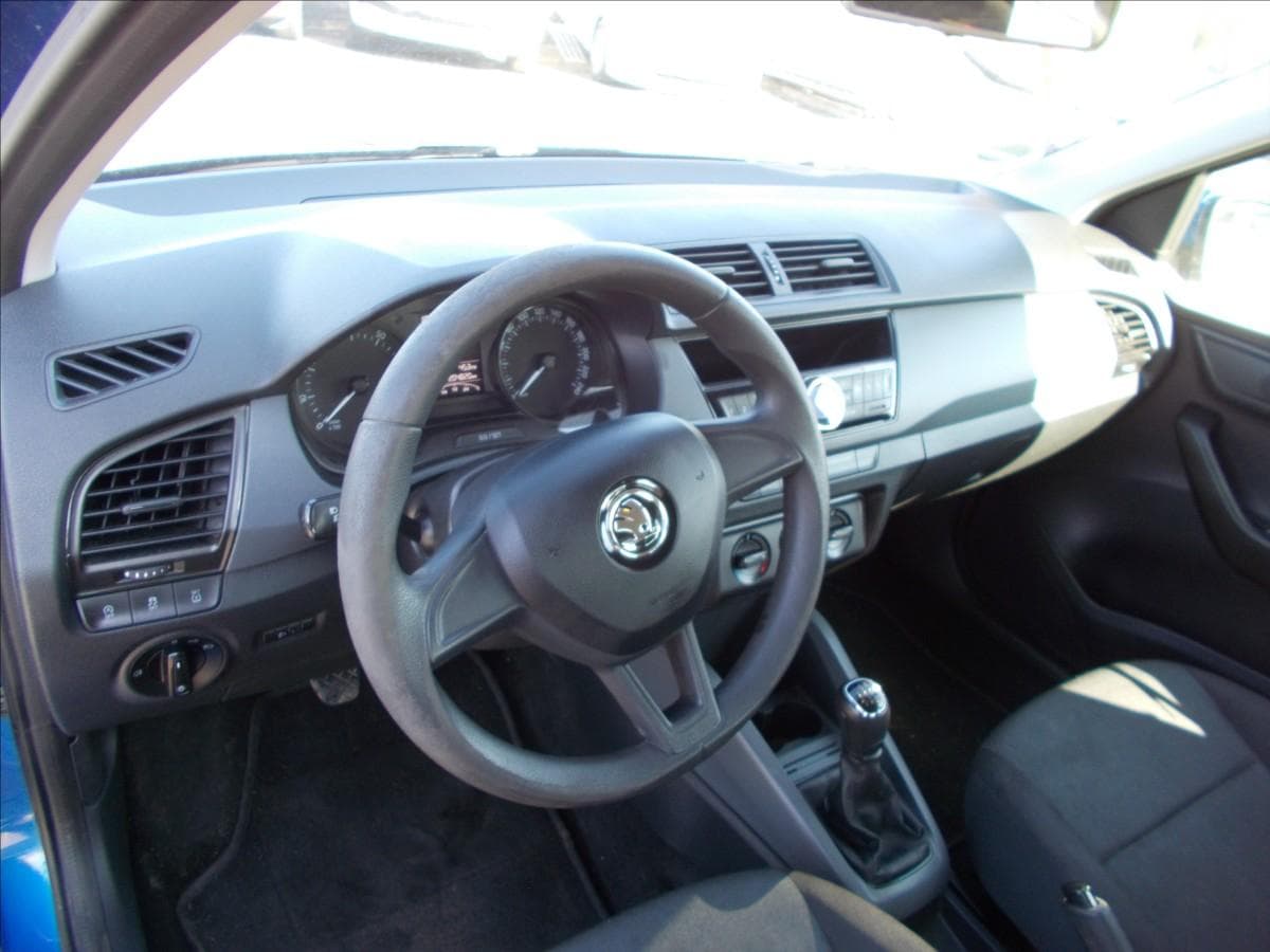 2015 Škoda Fabia - 19