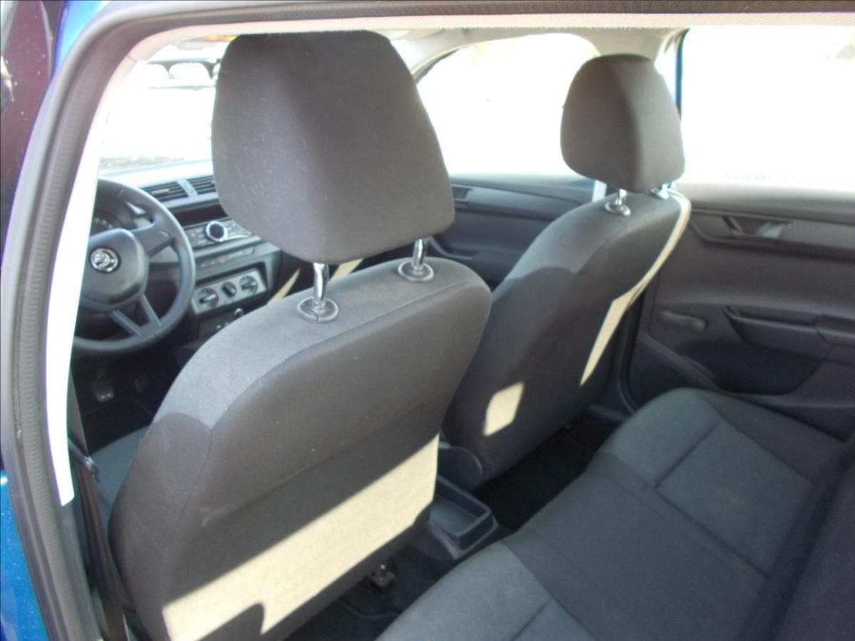 2015 Škoda Fabia - 15