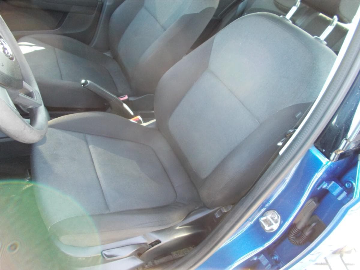 2015 Škoda Fabia - 18