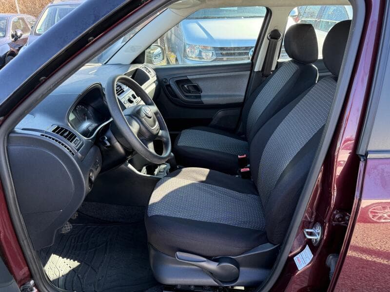 2012 Škoda Fabia - 8