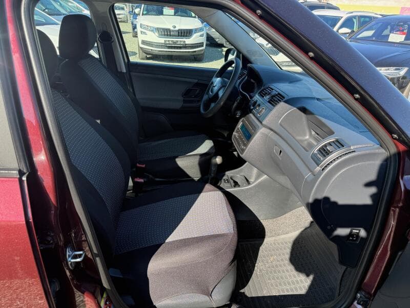 2012 Škoda Fabia - 10