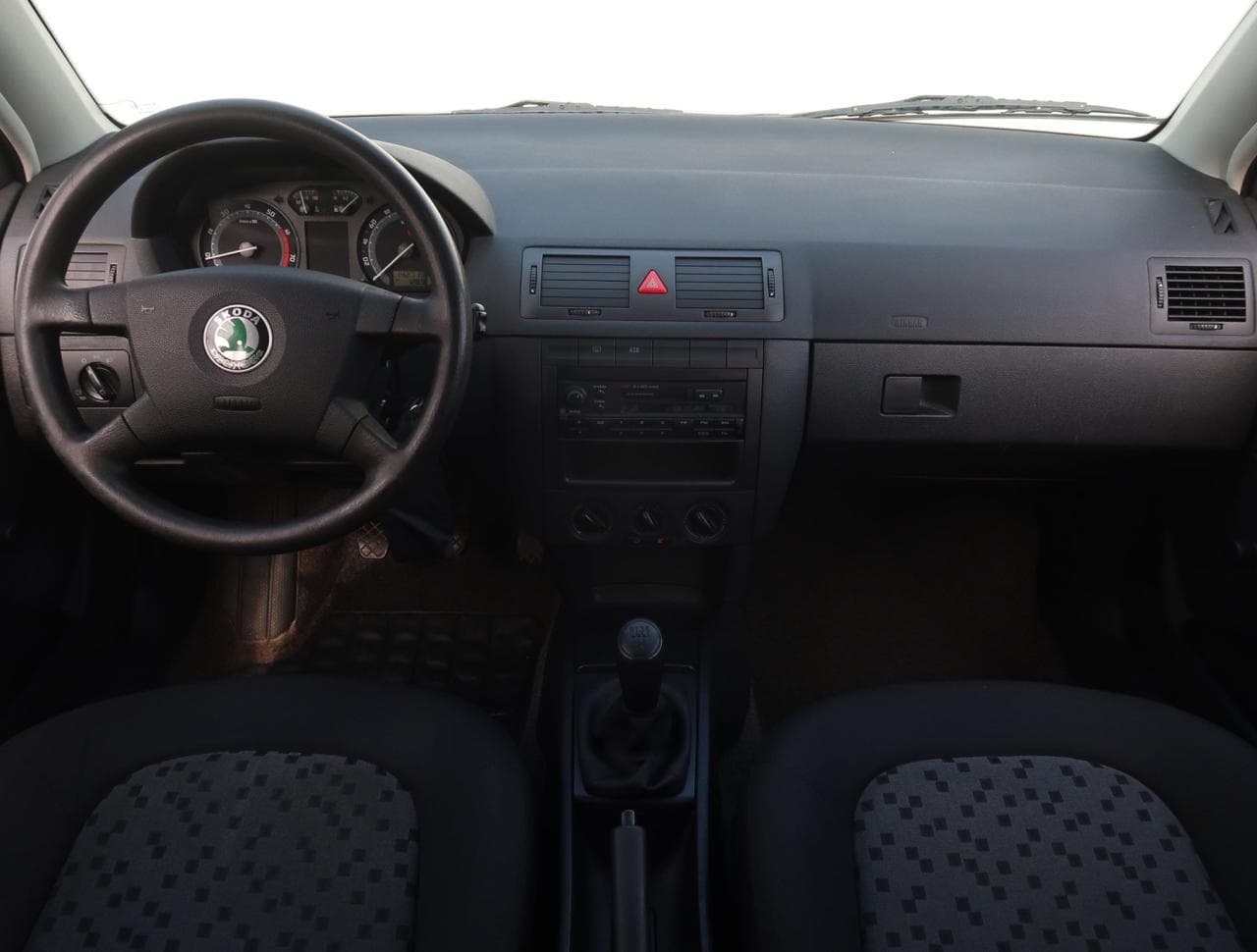 2005 Škoda Fabia - 10