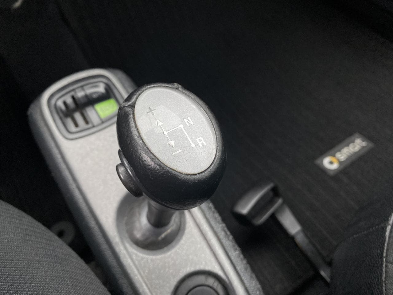 2012 Smart FORTWO - 12