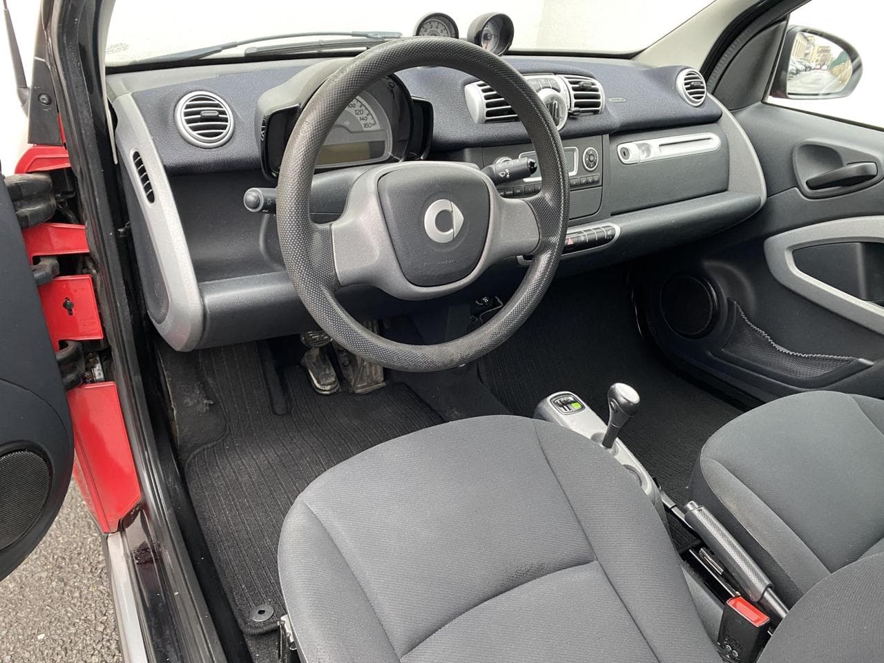 2012 Smart FORTWO - 8