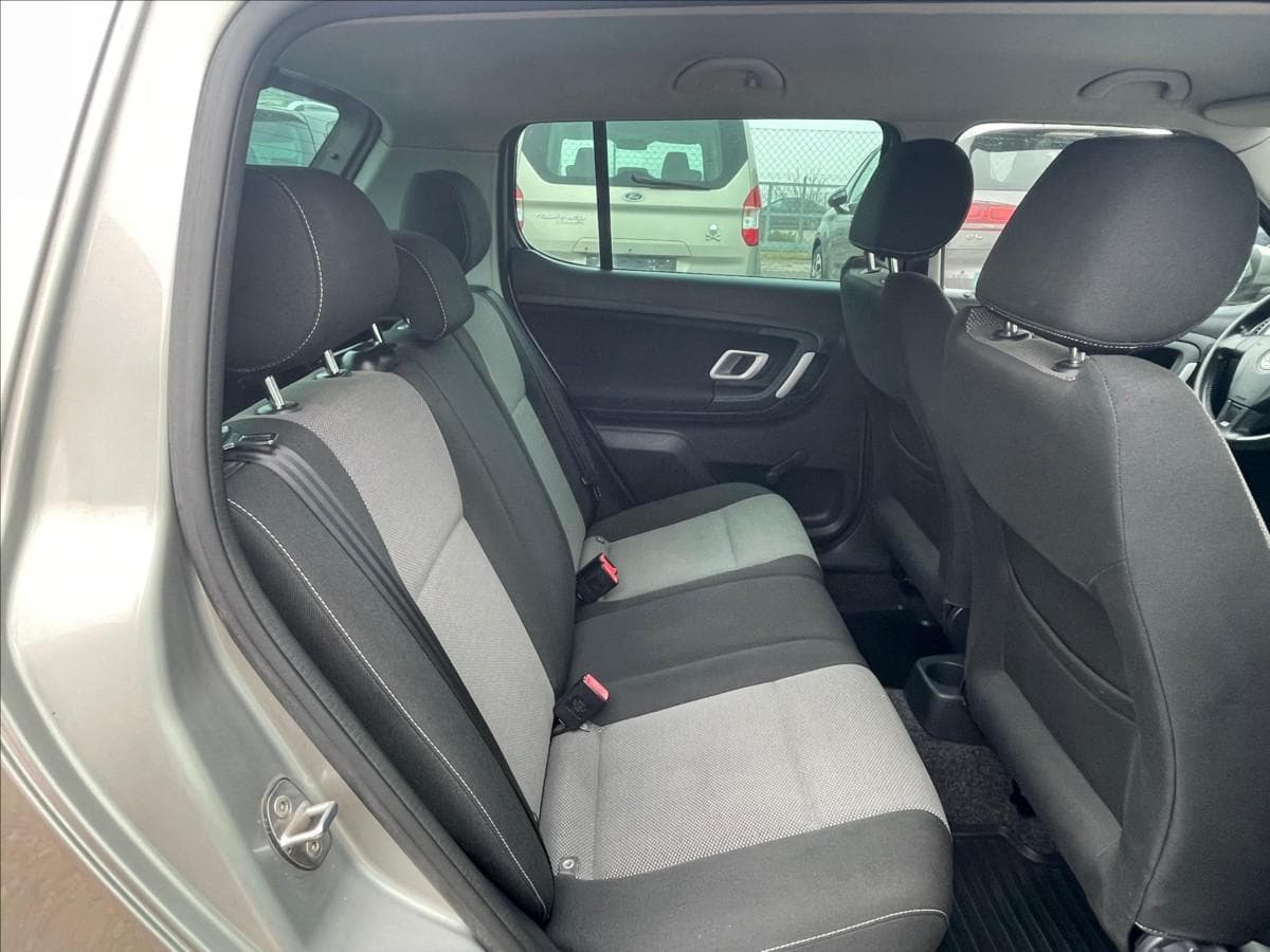 2008 Škoda Fabia - 11