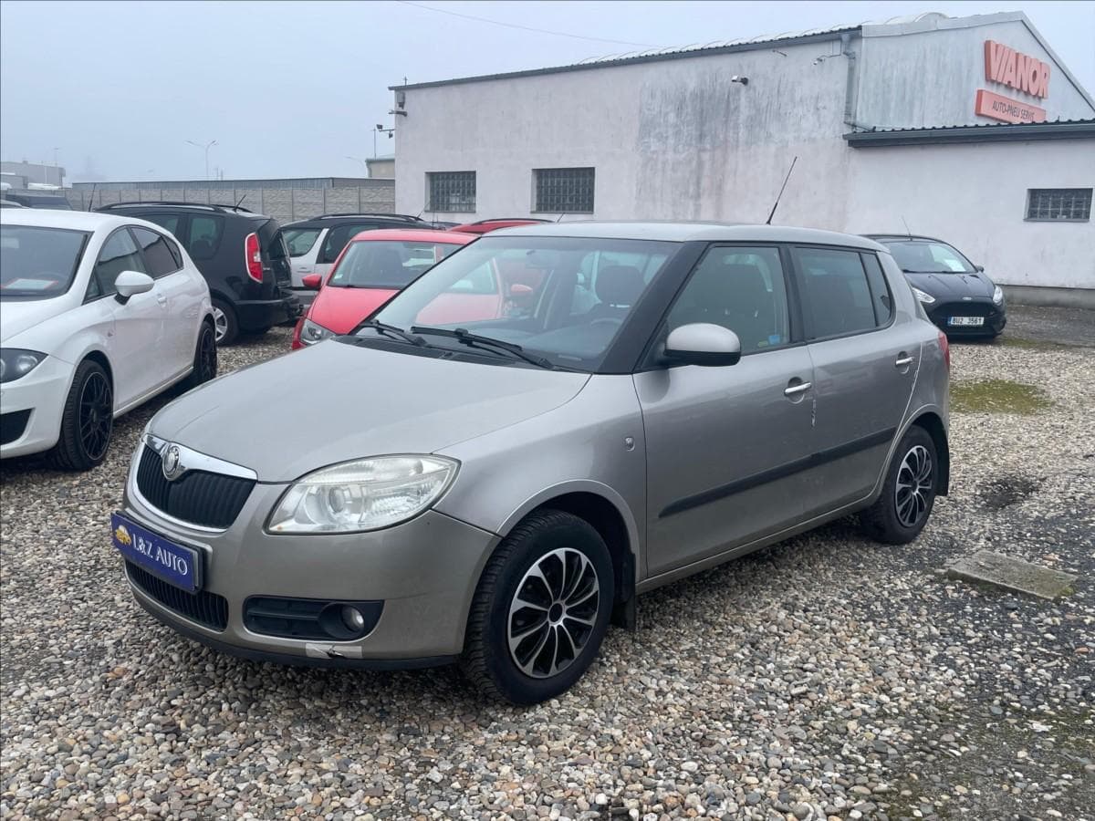 Škoda Fabia 1,6 16V LPG hatchback