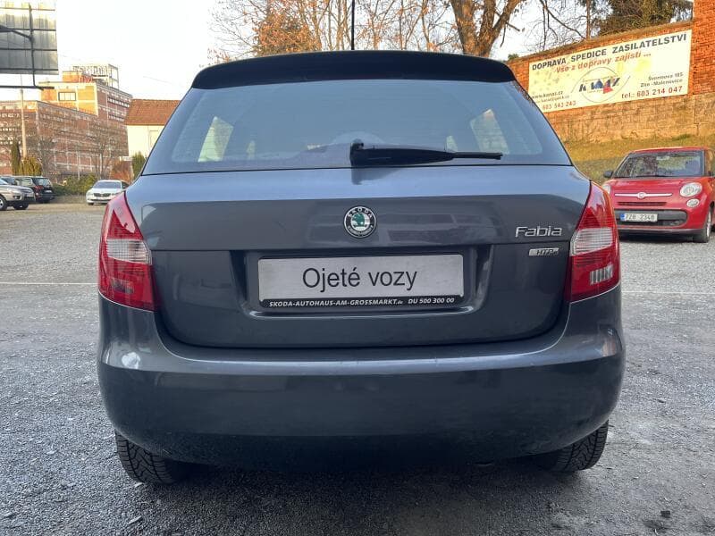 2012 Škoda Fabia - 6