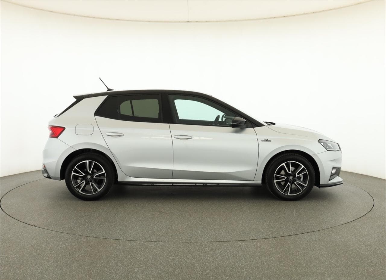 2025 Škoda Fabia - 8