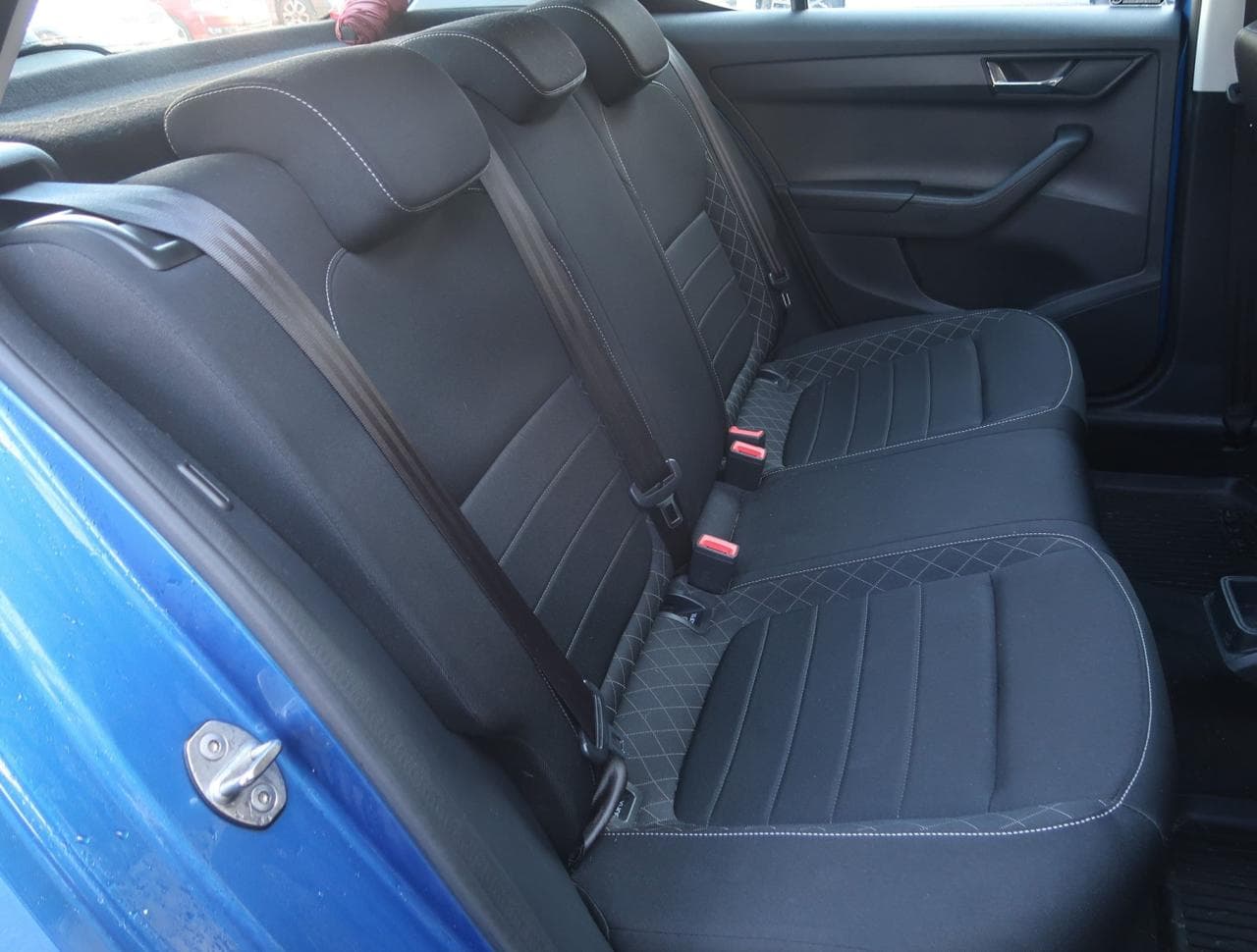 2017 Škoda Fabia - 13