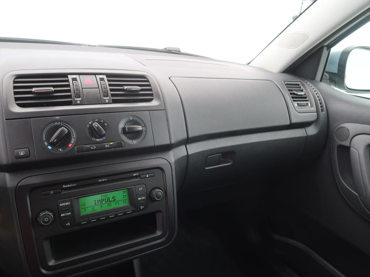 2010 Škoda Fabia - 18