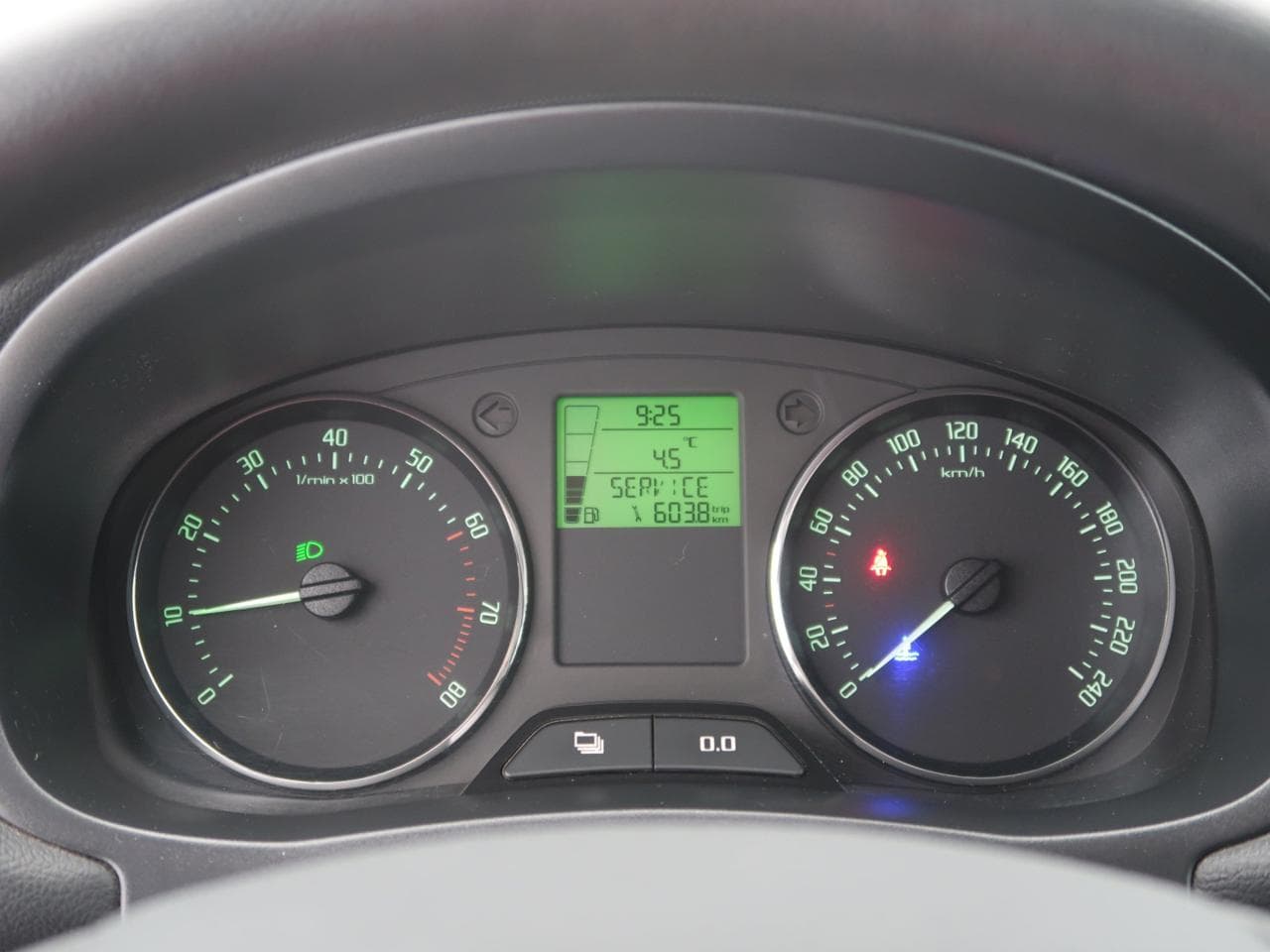 2010 Škoda Fabia - 17