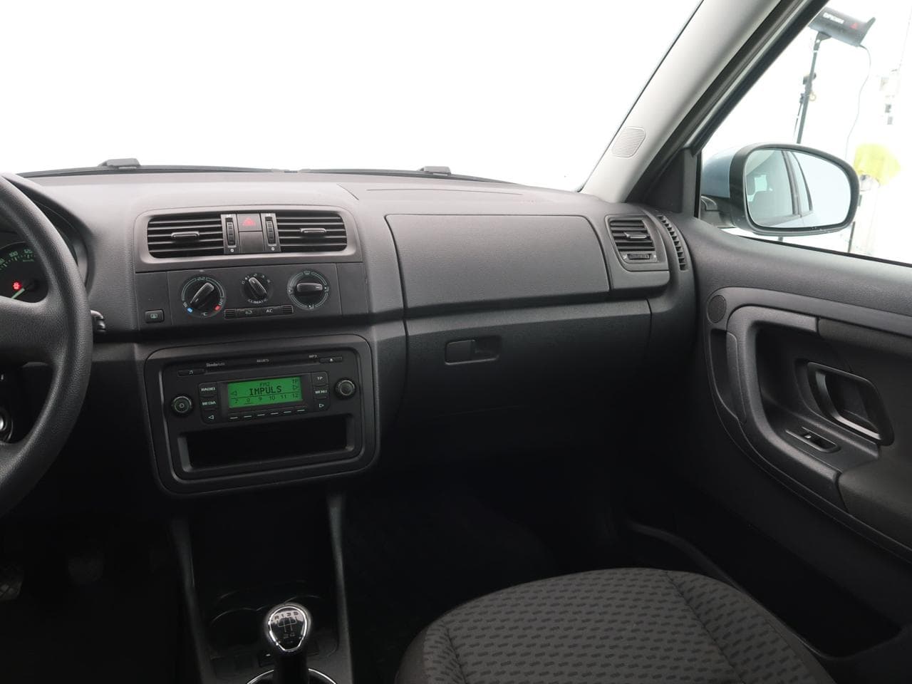 2010 Škoda Fabia - 11