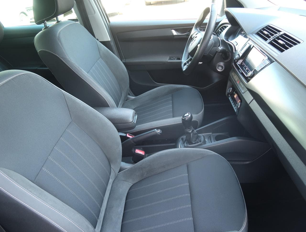 2020 Škoda Fabia - 12