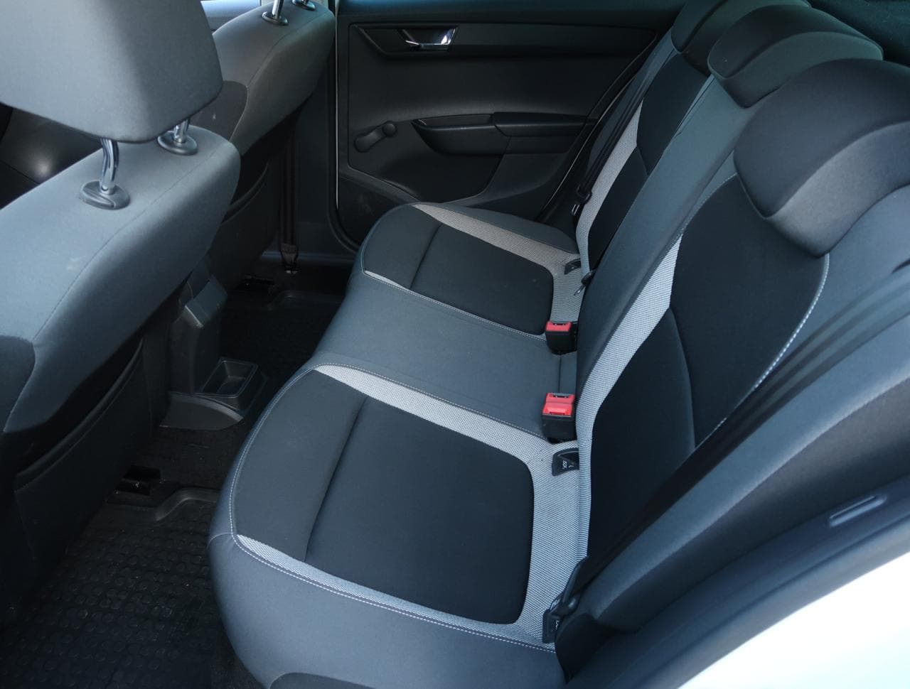 2016 Škoda Fabia - 15