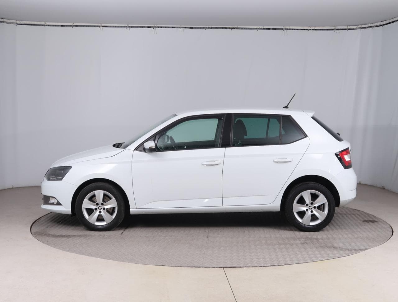 2016 Škoda Fabia - 4