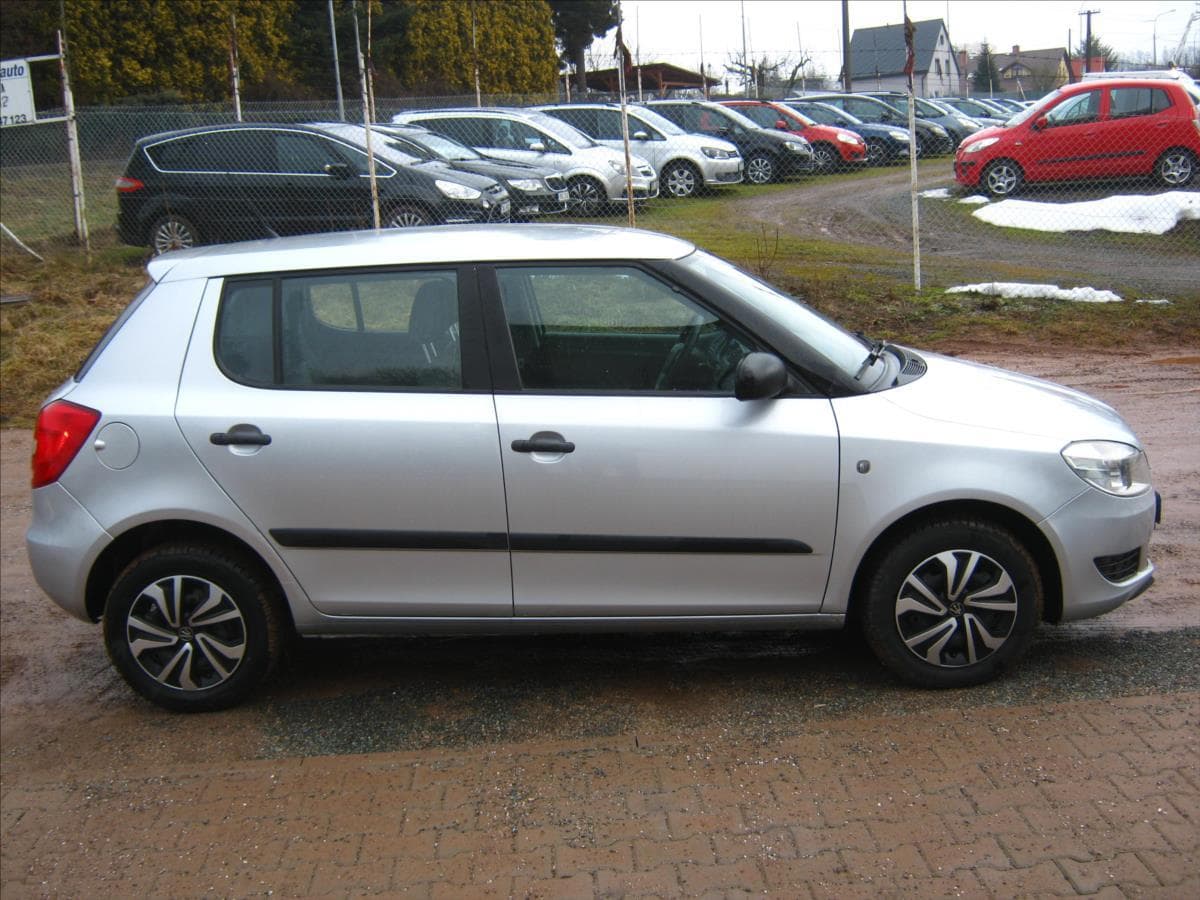 2010 Škoda Fabia - 3