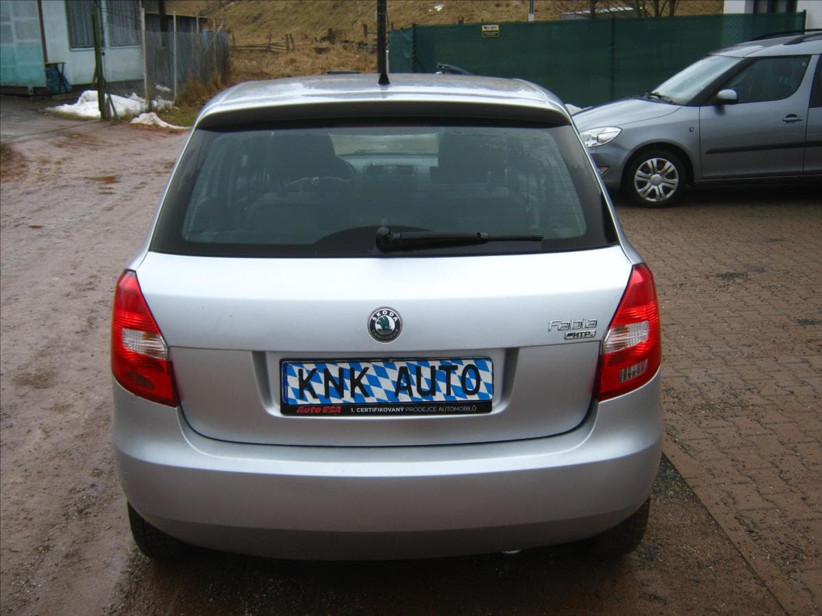 2010 Škoda Fabia - 5