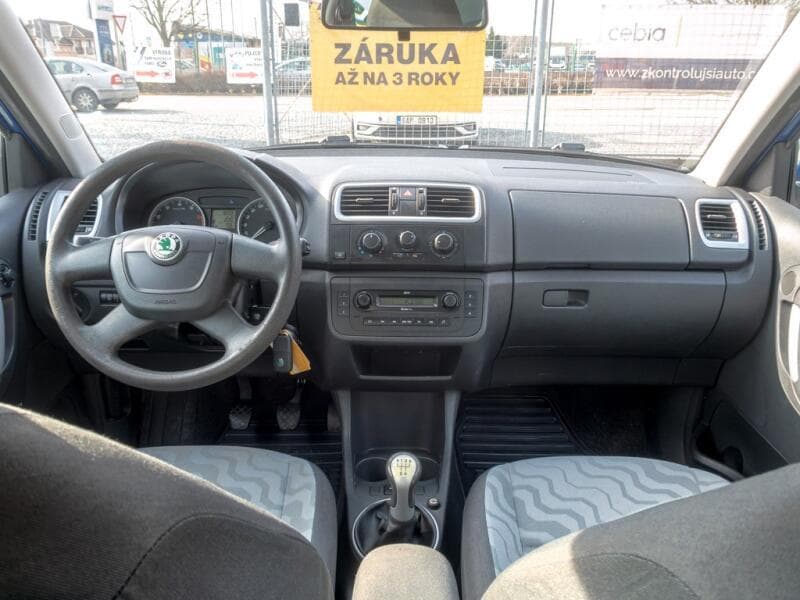 2010 Škoda Fabia - 10
